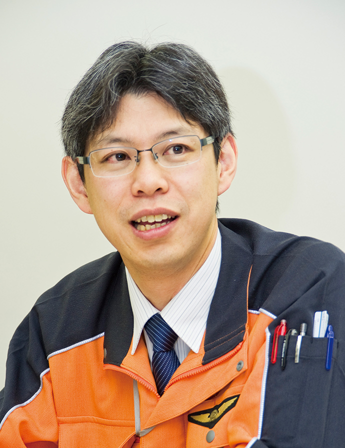 西日本旅客鉄道株式会社 大阪工事事務所 大阪駅改良工事所 助役 端山 賢一(はやま けんいち)様
